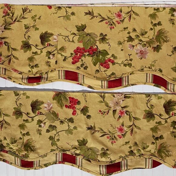 WAVERLY Curtain Valances Chianti Gold Red Grapes Rod Pocket SET OF 4 Scalloped - Picture 12 of 15